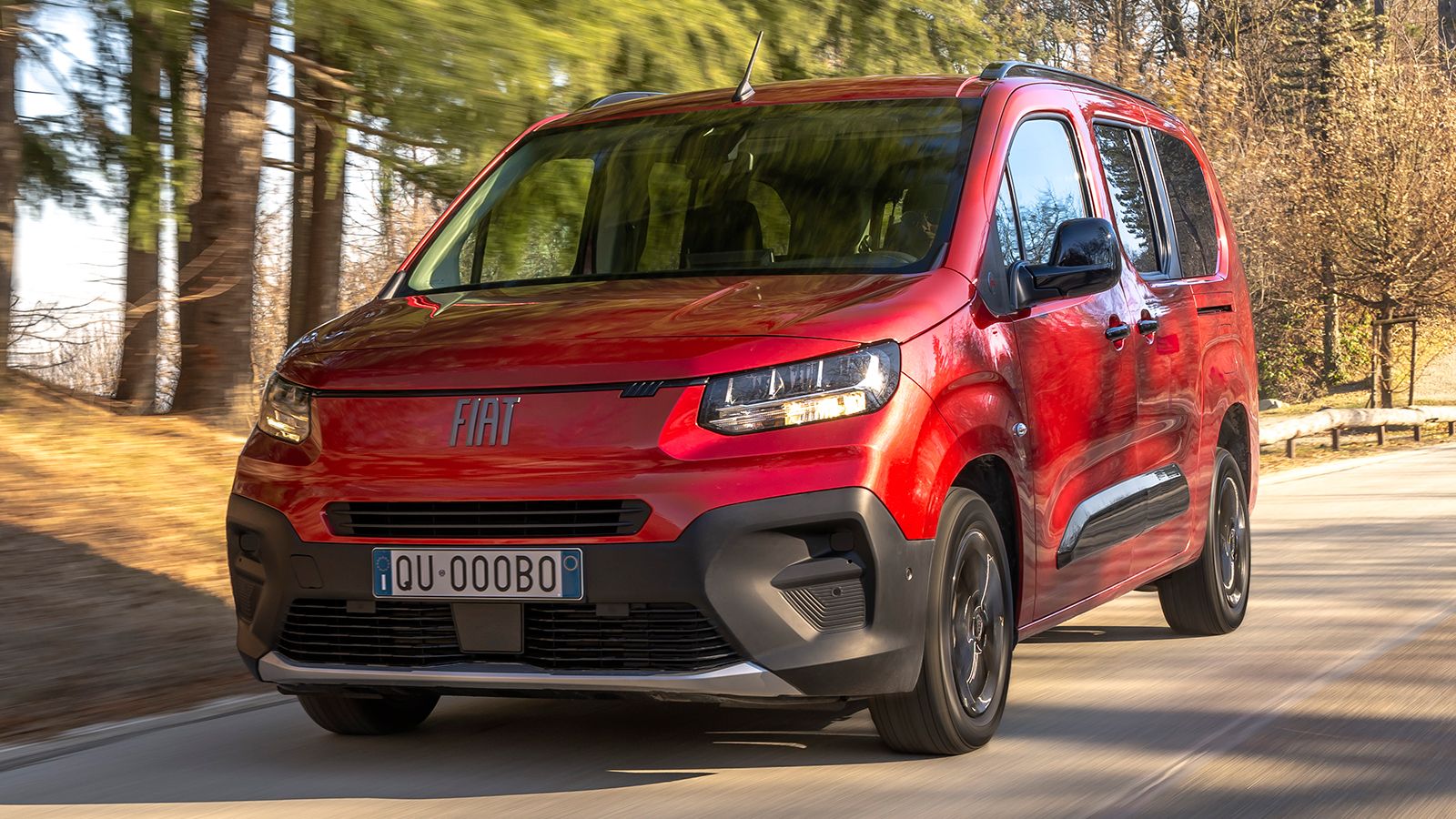 Νέο Fiat Qubo L: 5θέσιο ή 7θέσιο με βενζίνη, diesel και ηλεκτρικό